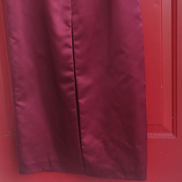 David's Bridal dress wine color size 4 - Picture 10 of 11